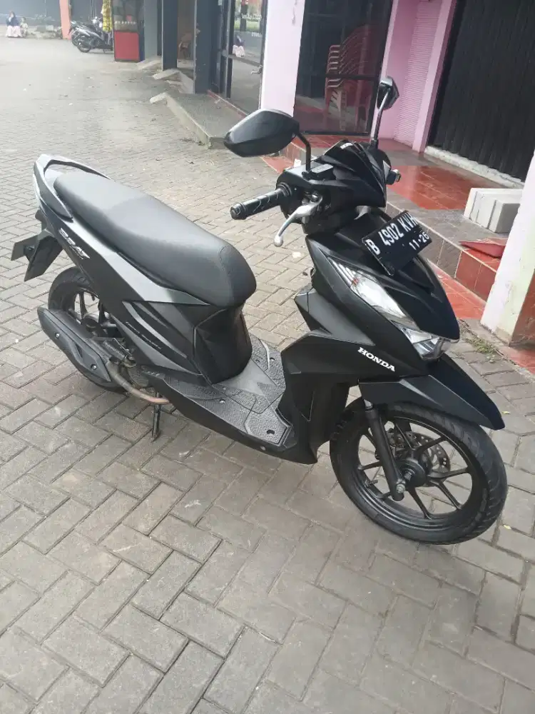 Beat delux iss tipe tertinggi th 2021