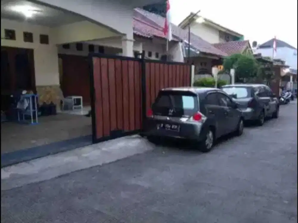RUMAH MEWAH FRESH SIAP HUNI..! DALAM CLUSTER KEMANG SARI - JATIBENING