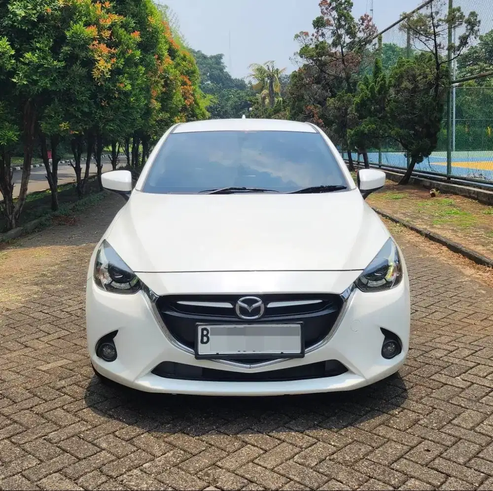 MAZDA 2 Skyactiv (2015) - Di Jual langsung ke Pengguna