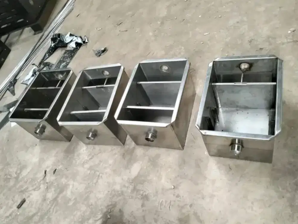 grease trap(penyaring lemak dan minyak)