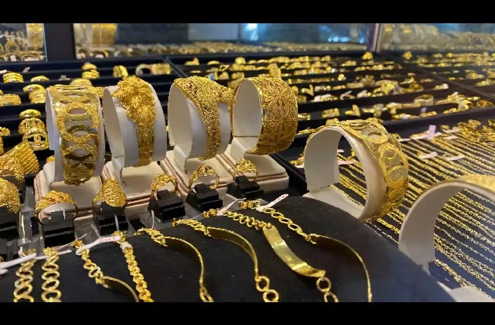 Terima semua jenis perhiasan emas dan berlian