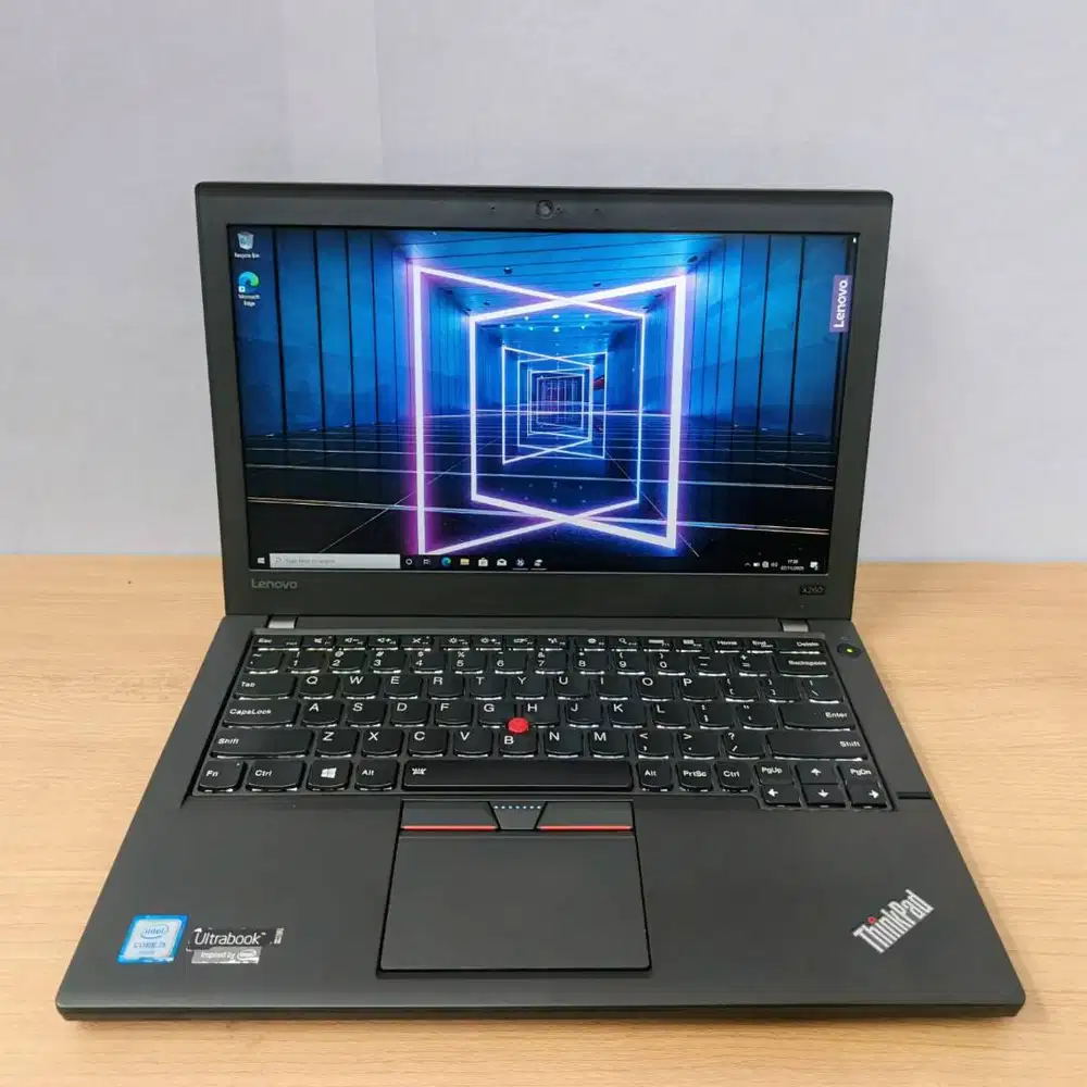 Lenovo thinkpad x260 | intel core i5-6300U ram 8Gb SSD 256GB | Murah
