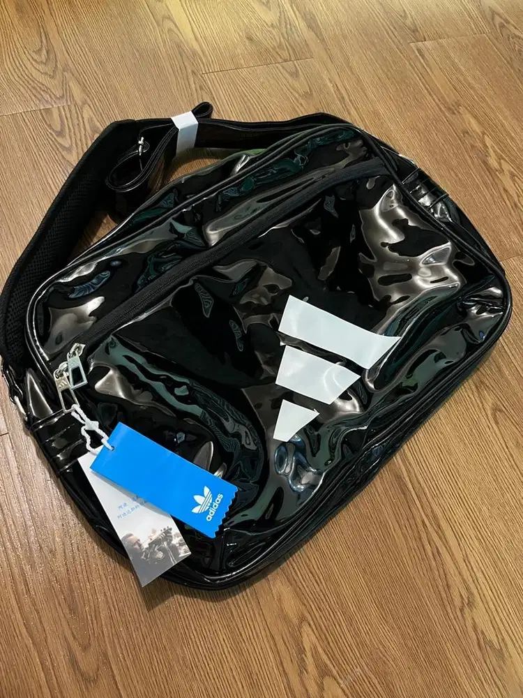 Sling bag / duffle bag / tas adidas besar glossy