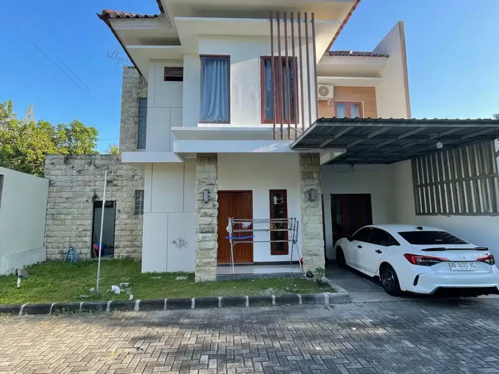 jual rumah full furnished dekat kampus UMY ringroad selatan gamping