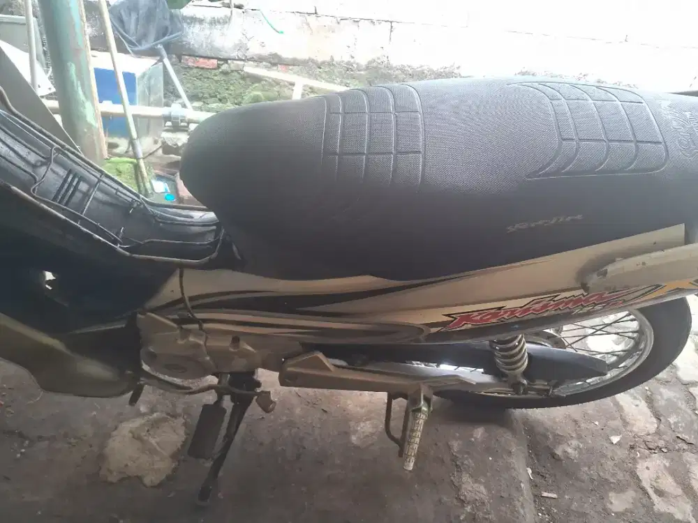 Bismilah jual karisma lemgmap dan motor sehat