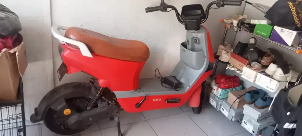 Sepeda listrik merk u winfly