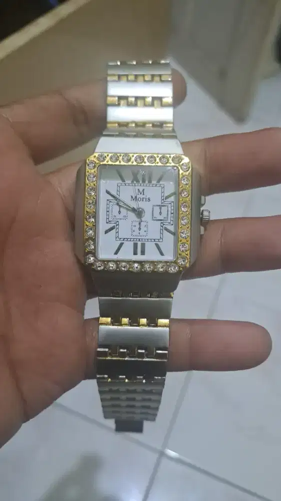 Jam tangan bisa cewek atau cowok