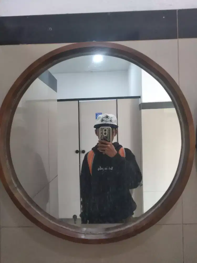 Cari lowongan pekerjaan apa saja