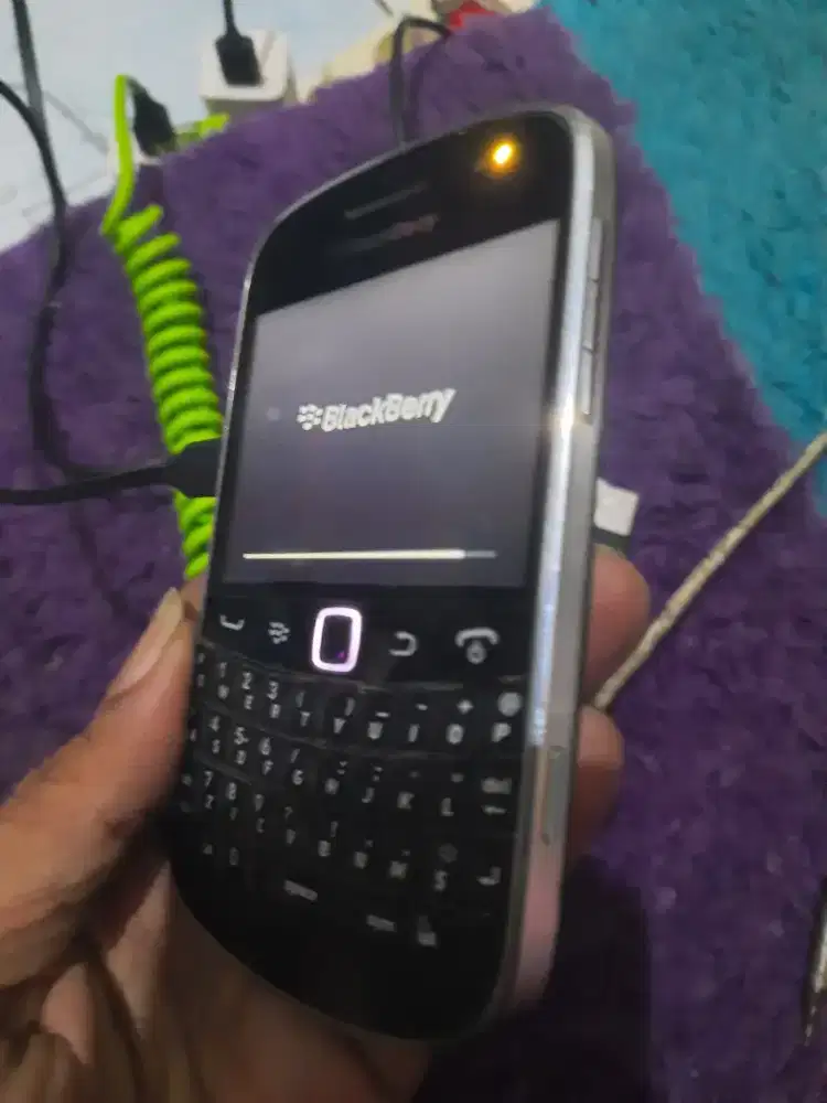 Blacberry dakota 9900