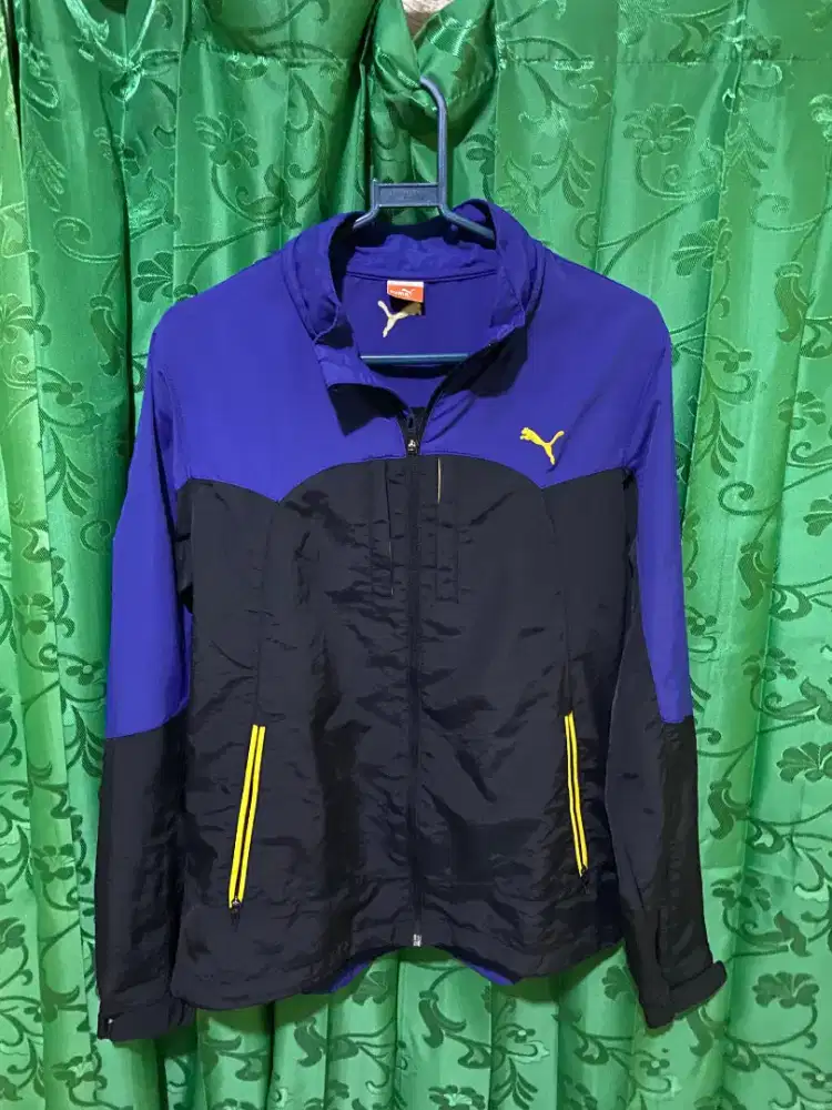 Jaket Windbreaker Puma