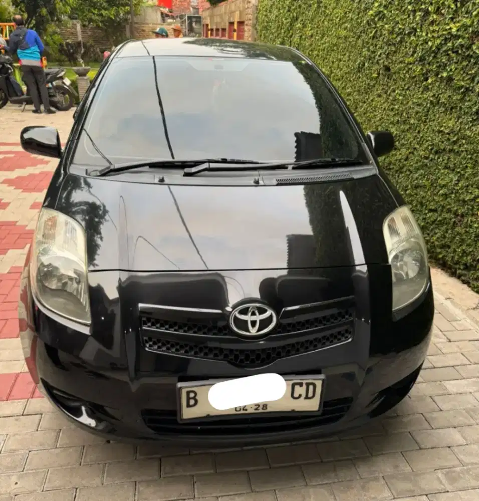 Yaris 2008 J manis tangan pertama dari baru