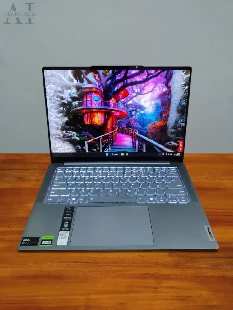 Laptop Lenovo Yoga Pro 7i 2024 Core Ultra 9 185H 32GB RTX 4060 1TB SSD