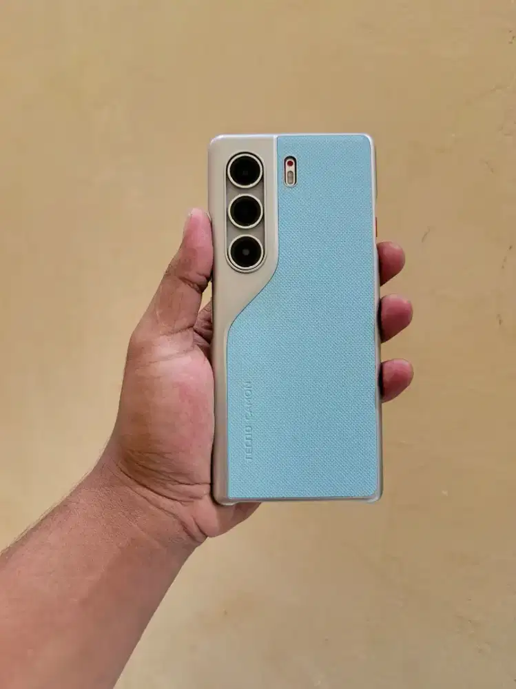 Tecno camon 40 pro 5g