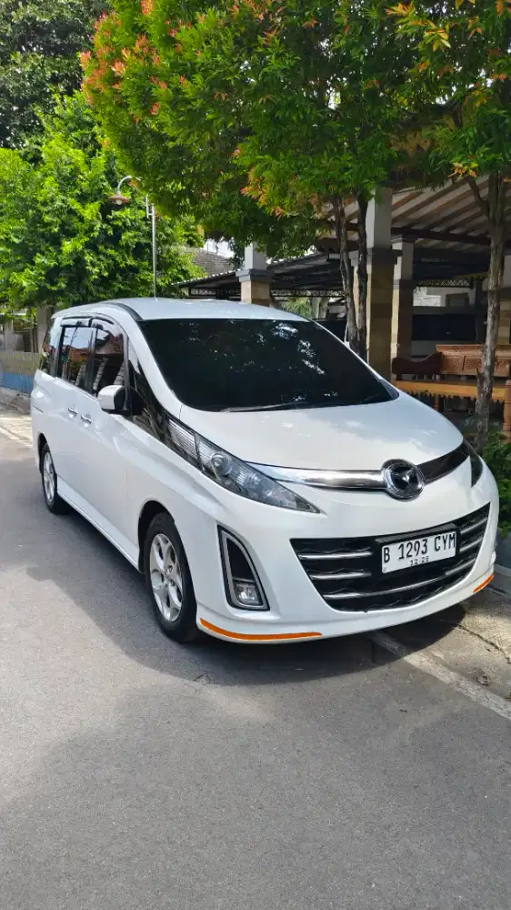 Mazda Biante lagi BU atau TT dibawahnya