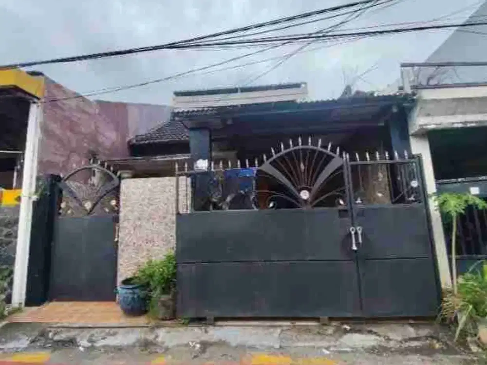 MURAH WISMA INDAH Selangkah dari Alana ‼️ Rumah 2 Lantai Gununganyar dekat UPN Rungkut