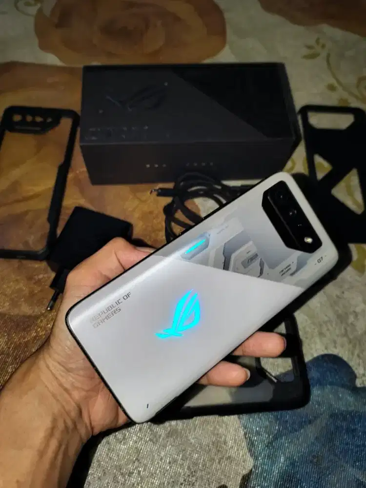 Asus Rog 7 5g spec gahar (bisa tt kalo cocok)