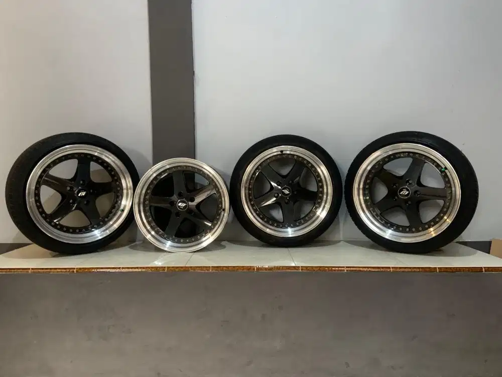 Velg Work Equip05 R18