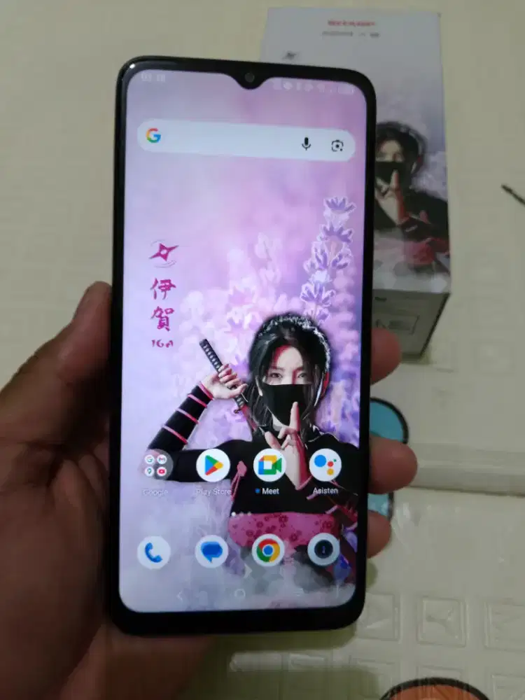 Sharp Aquos V6 5G 4/128 Nfc Orian NETT