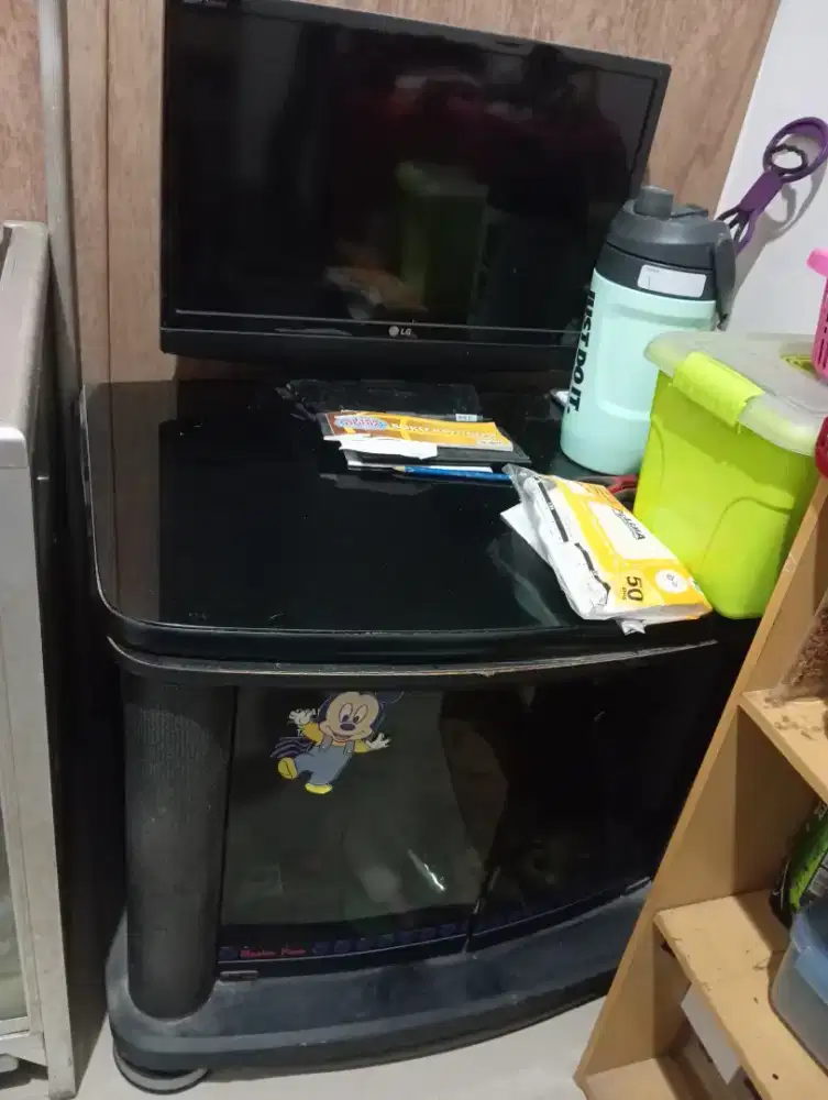 Meja tv uk 80 x 50 cm