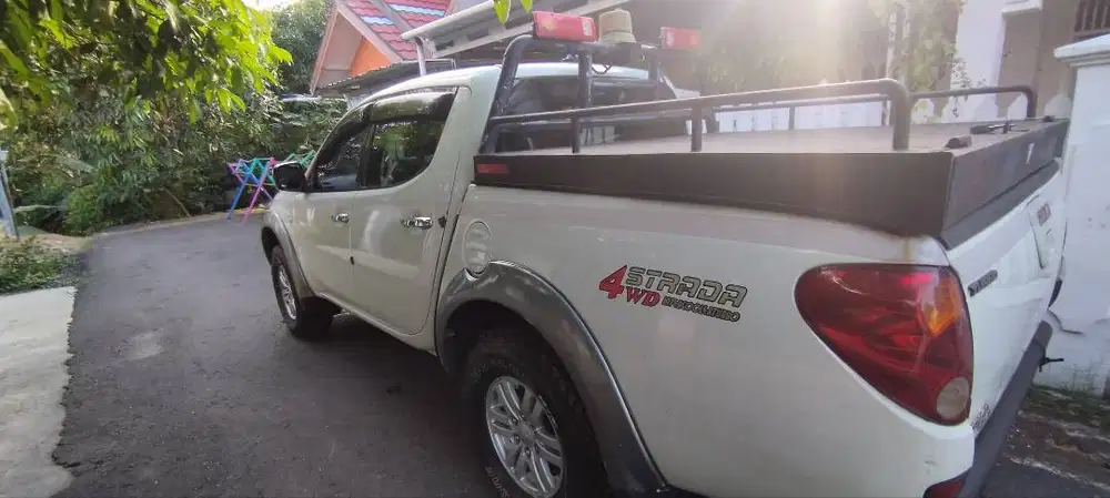 Jual Triton GLS 2013