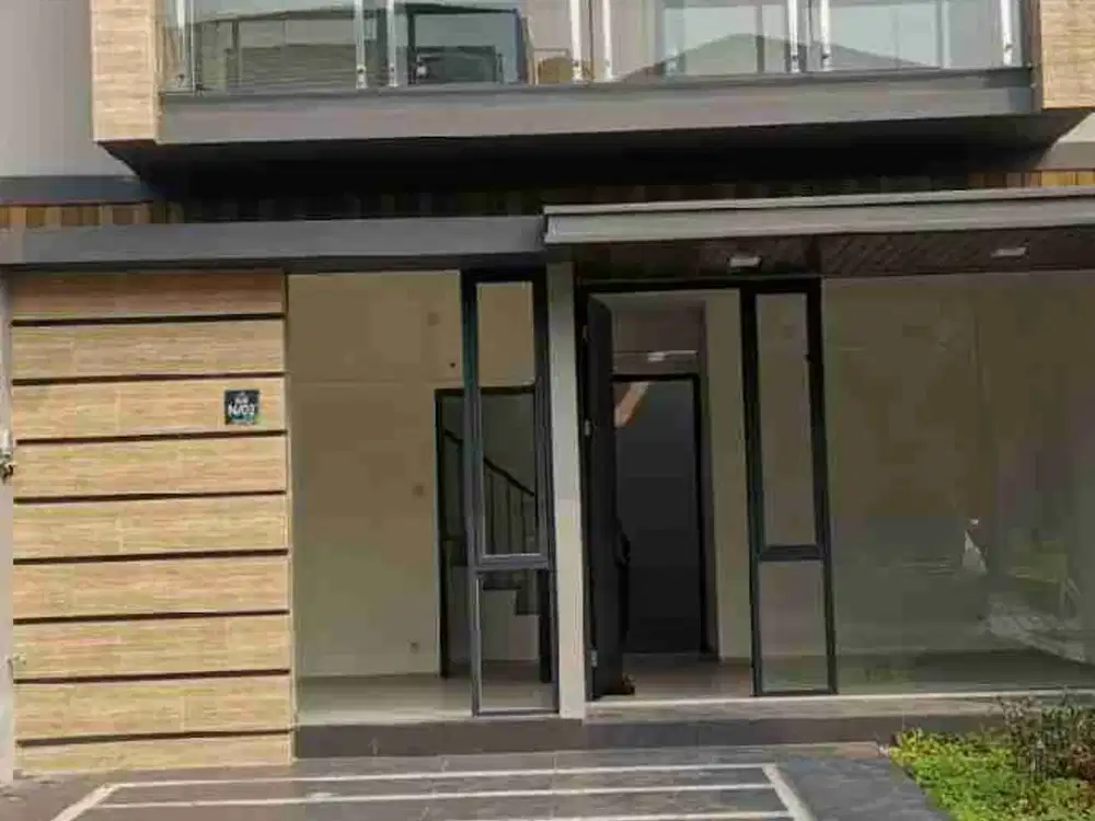 dijual rumah tingkat bersih siap huni bsd