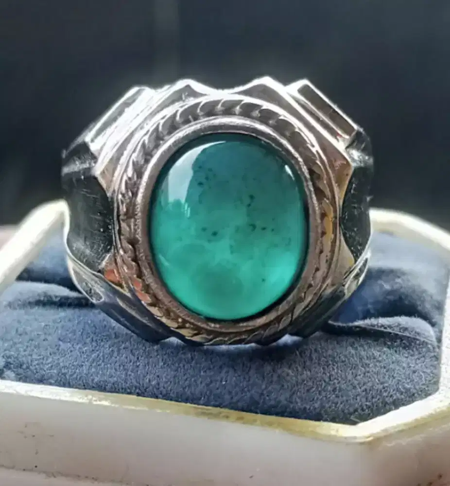 Batu Bacan Gulau Kura Kantoran