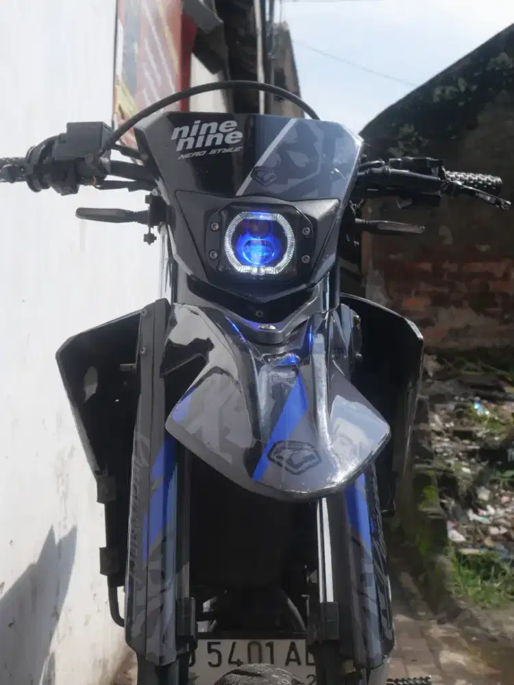 Yamaha WR155 Hitam