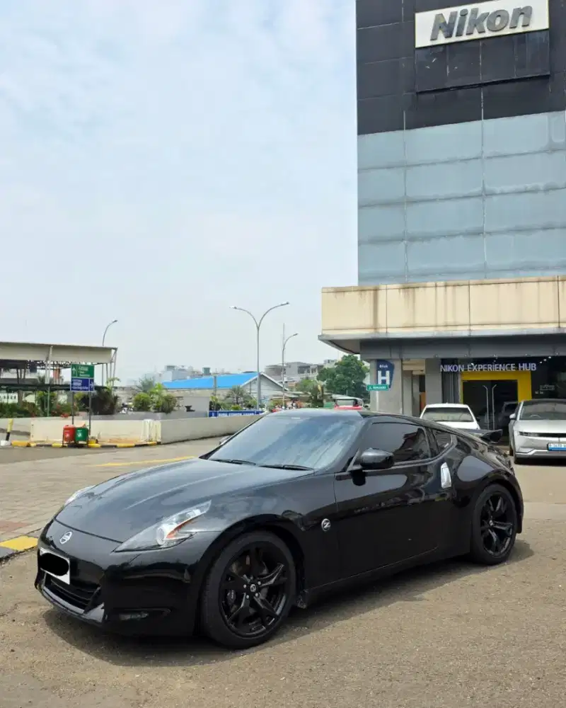 Nissan Fairlady 370z JDM Spec 2010 / RARE / Low KM / Full Spec