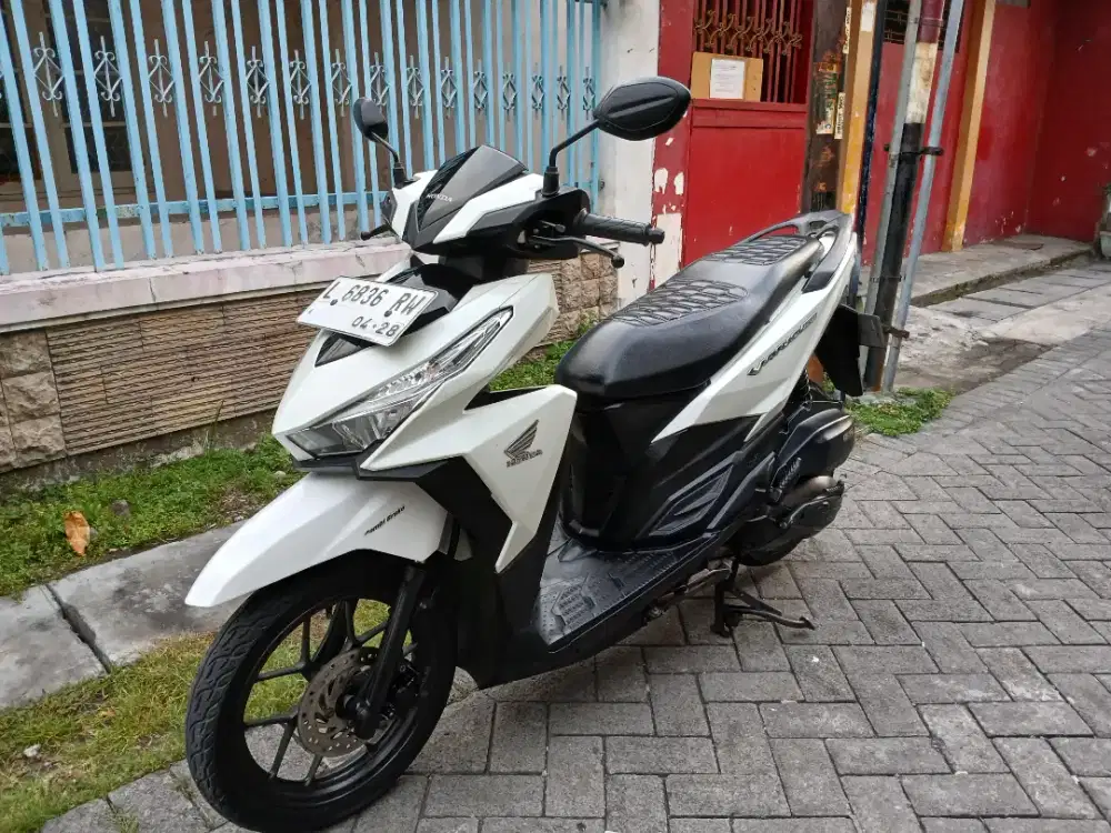 Jual vario 150 2018 km 66 rb kondisi sgt bagus siap pakai samsat utara