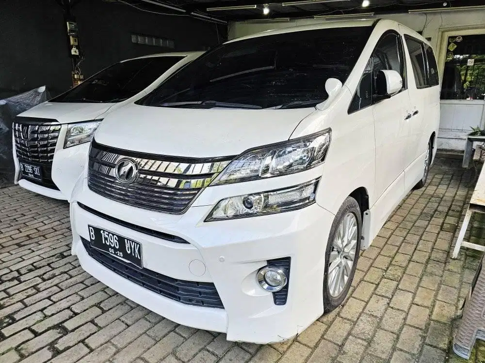 Vellfire ZG 2015 km68rb pilot seat (harga cash)