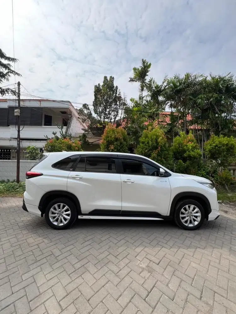 Km24rb zenix V hybrid modelista 2023 (L) tg1 dr baru innova inova