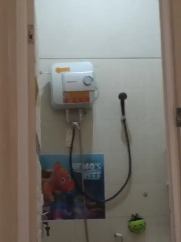 WATER HEATER LISTRIK # MANDI AIR HANGATKU