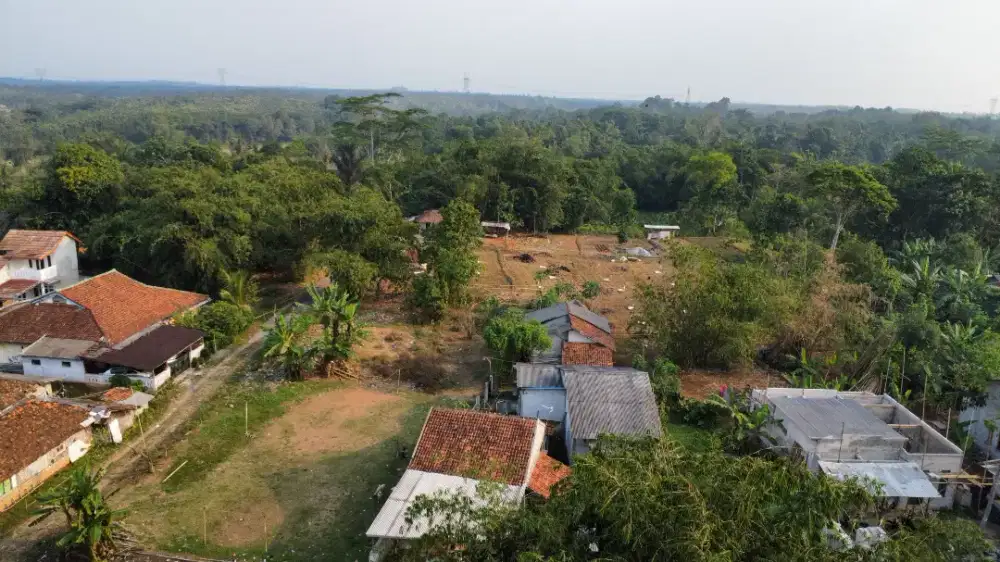 Tanah darat 2000m kebun rapih lengkap