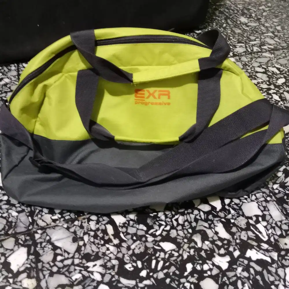 Di jual tas olah raga, buat gym, futsal dll