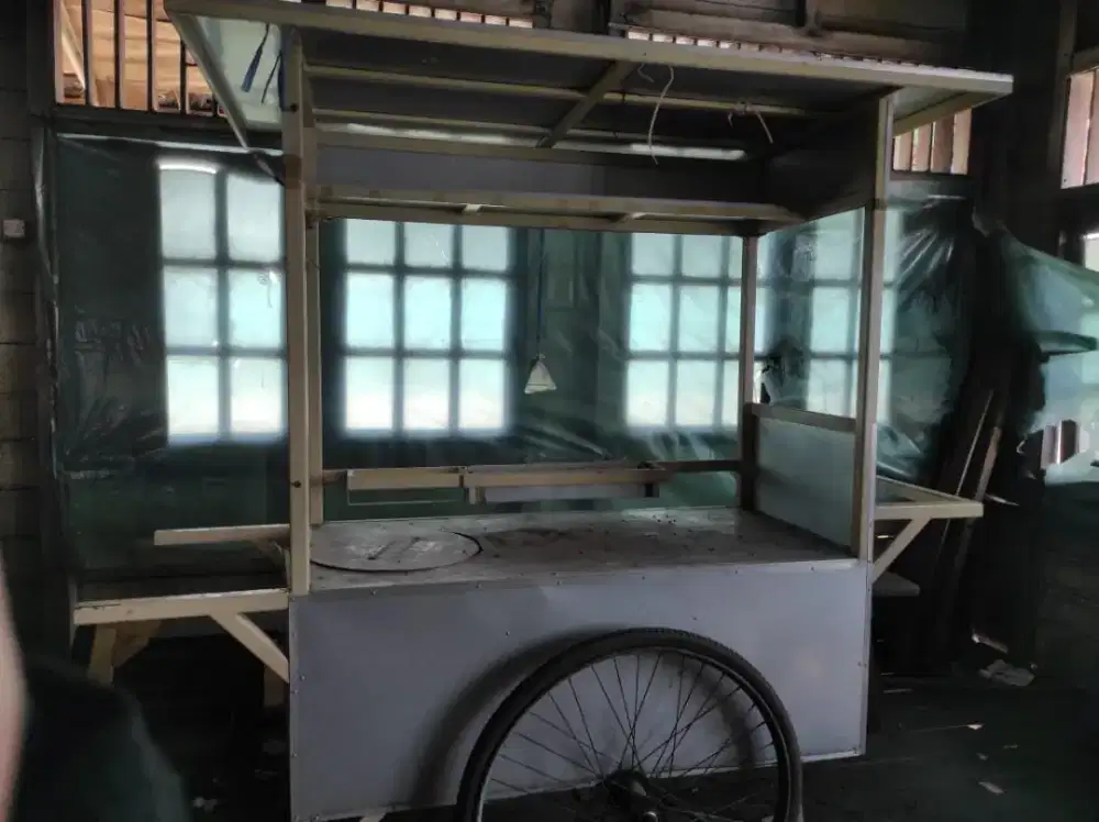 Gerobak jualan bakaran