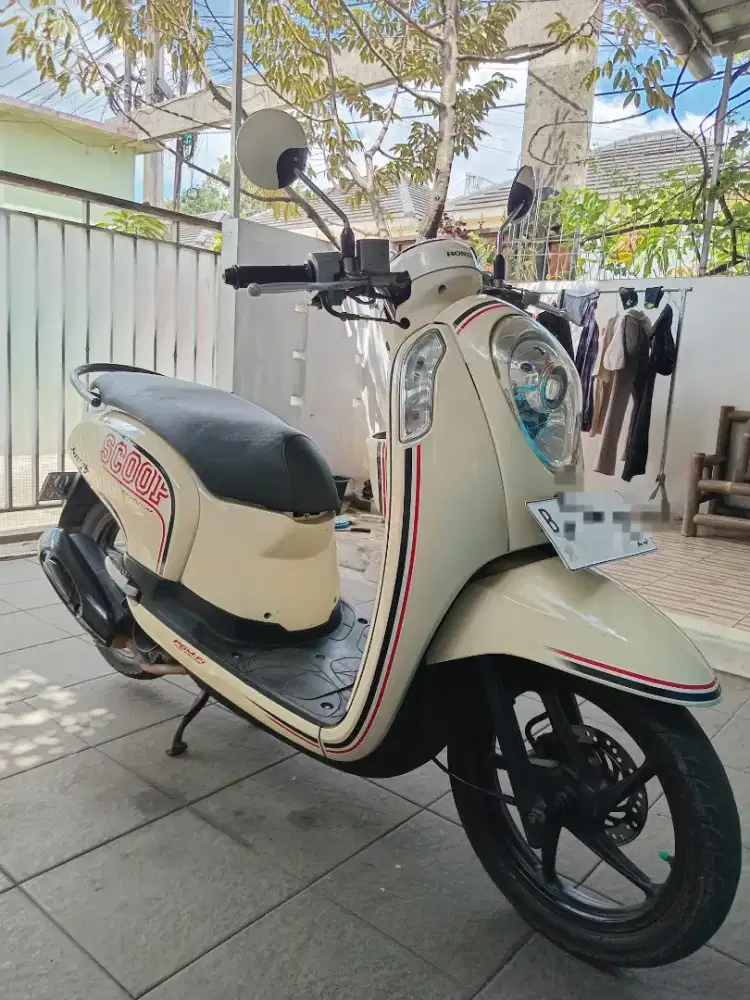 SCOOPY FI 2014 Sporty AT