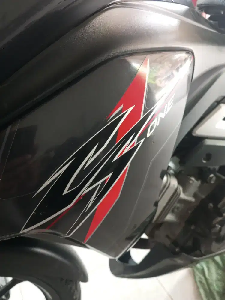 Honda cs one 125 gress