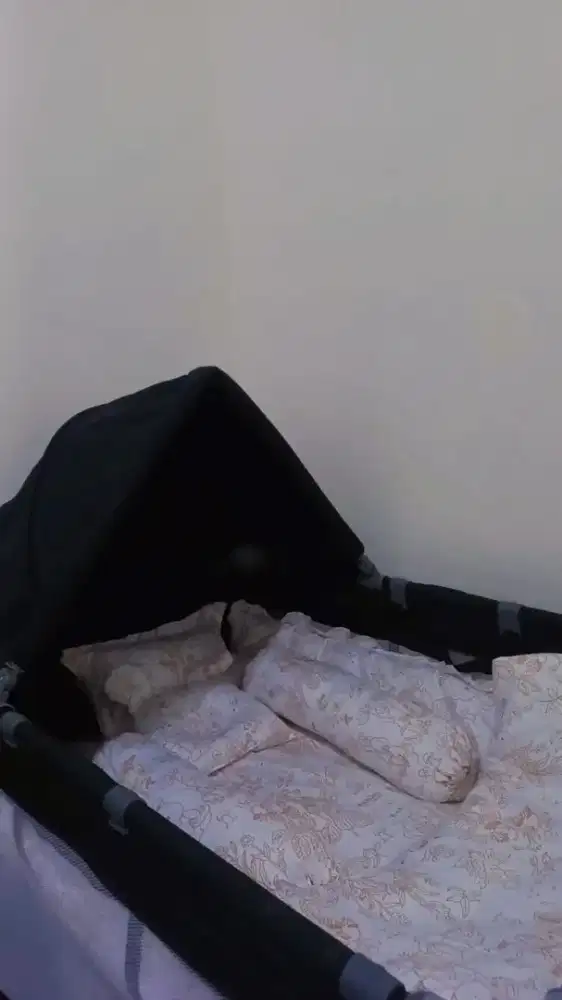 Box bayi bekas tapi masih bagus