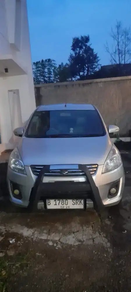 DIJUAL ERTIGA GX 2013