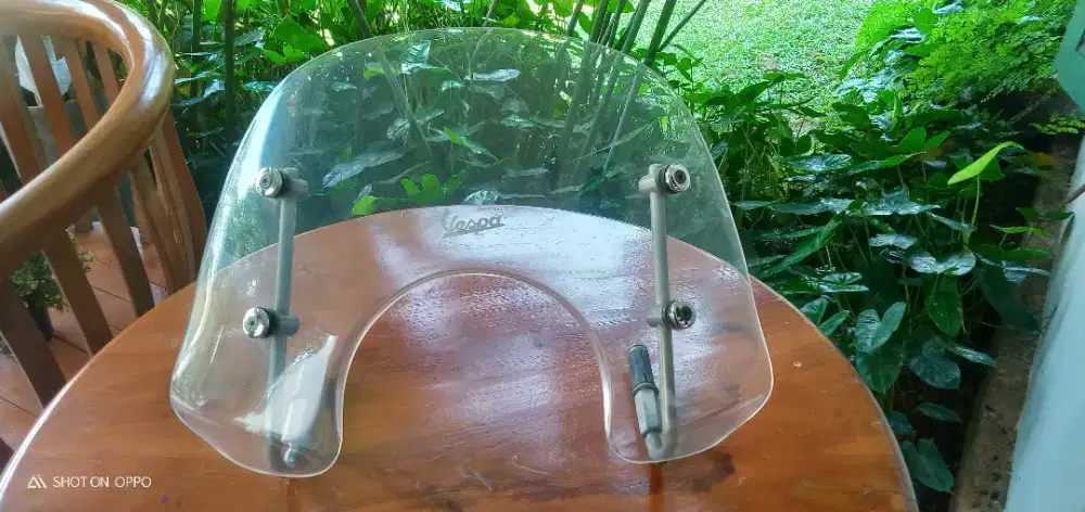 Flyscreen Clear Original Vespa LX & Smoke Vespa S