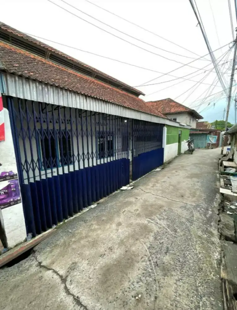 Dijual rumah di pusat kota