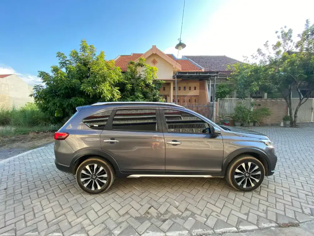 Honda BRV sensing prestige AT 2022