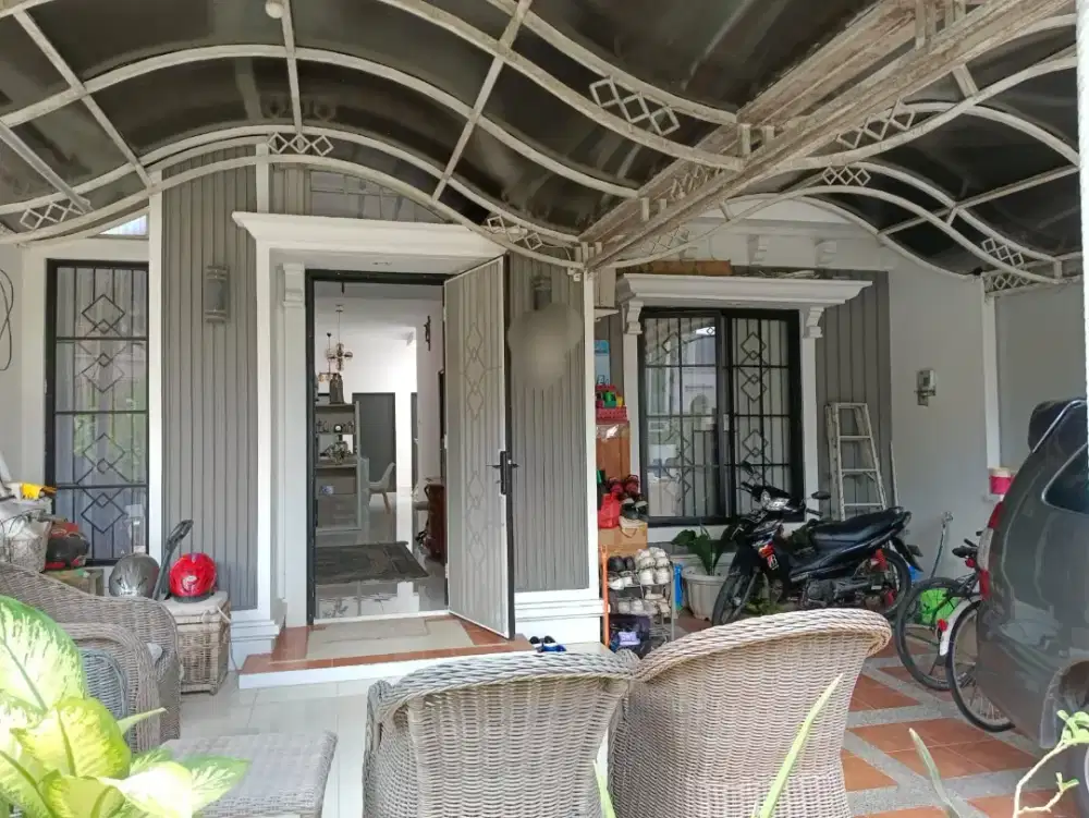 Di jual rumah diperumahan citra gran cibubur