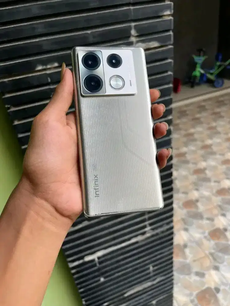 INFINIX NOTE 40 PRO 5G