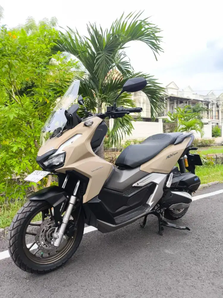 Honda ADV 160 ABS Tahun 2024 Warna Langka Pajak On