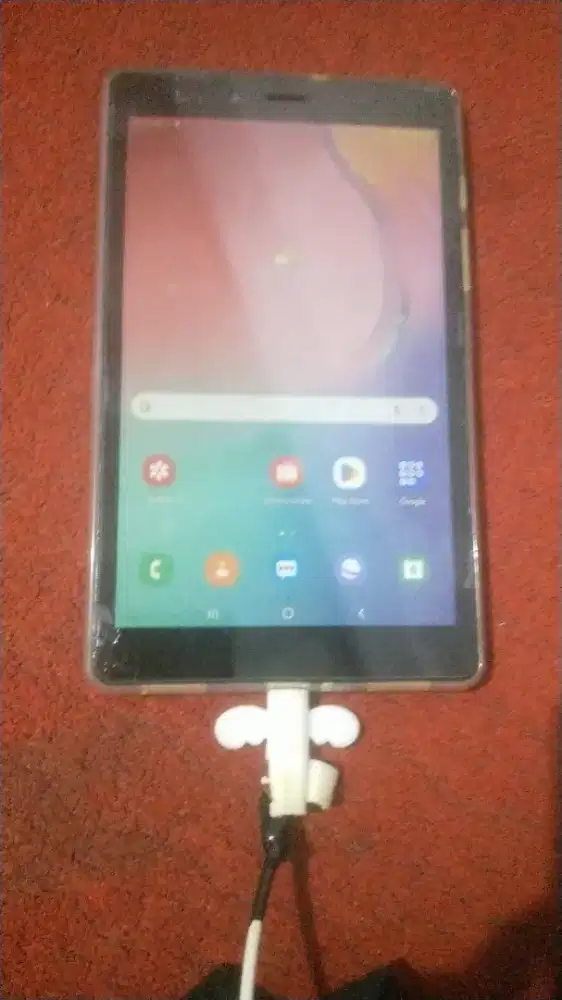 Samsung tab A8..