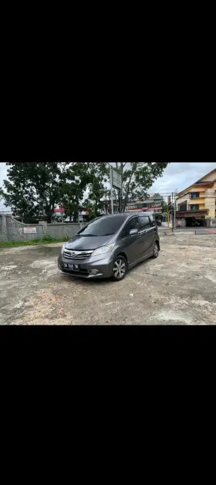 Jual freed E psd 2010