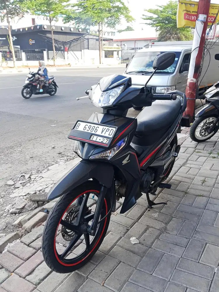 Honda Supra x 2017 double disc