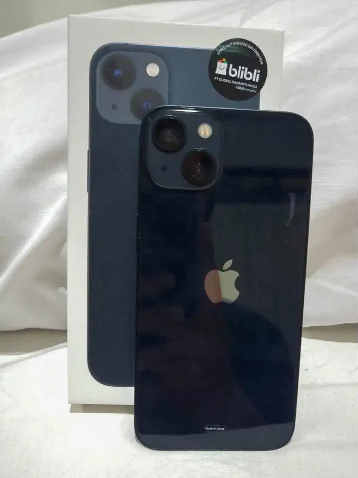 Jual Iphone 13/128gb - Masih Garansi baru digunakan 5 Bulan NO MINUS