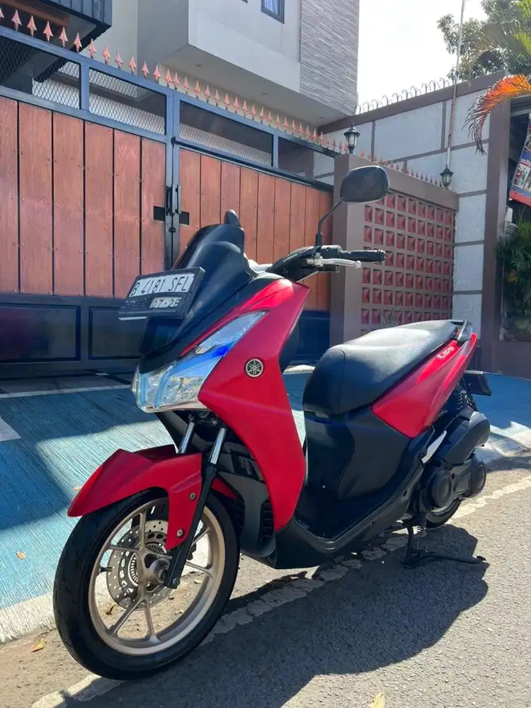 Yamaha Lexi idling stop 2018